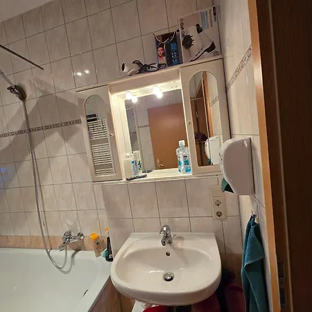 Cozy & Queit With Marcbride Privatunterkunft Leipzig